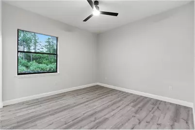 923 Milwaukee Blvd, Lehigh Acres, FL 33974 - Photo 21