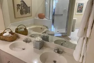 100 L Ambiance Cir E, Naples, FL 34108 - Photo 17