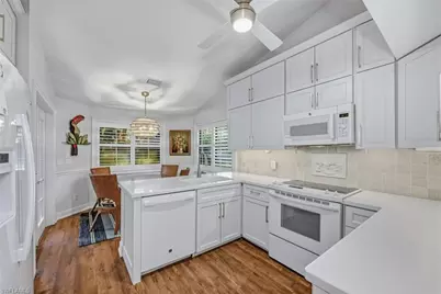 27120 Kindlewood Ln, Bonita Springs, FL 34134 - Photo 7