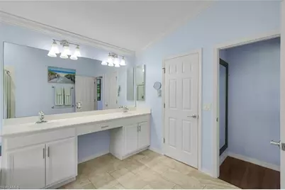 2095 Sagebrush Cir, Naples, FL 34120 - Photo 15