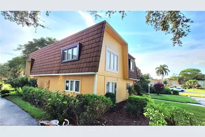 406 Meadowlark Ln #A, Naples, FL 34105 - Photo 15