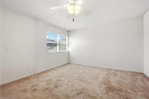 522 Bristle Cone Ln, Naples, FL 34113 - Photo 15