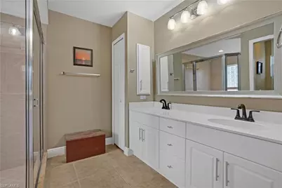 106 SW 11th Ter, Cape Coral, FL 33991 - Photo 9