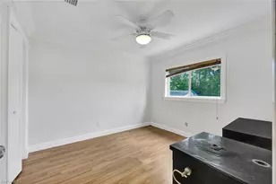 1701 54th Terrace SW, Naples, FL 34116 - Photo 17