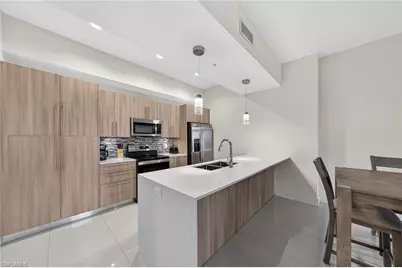 15901 Royal Pointe Ln #405, Fort Myers, FL 33908 - Photo 5