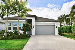 11555 Jacaranda Dr, Naples, FL 34120 - Photo 9