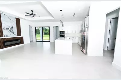 327 Lownde Ave S, Lehigh Acres, FL 33974 - Photo 5