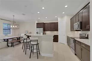 4456 Tamarind Way, Naples, FL 34119 - Photo 7