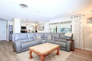 5675 Golden Oaks Ln, Naples, FL 34119 - Photo 7