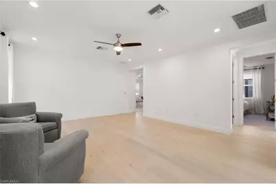 605 91st Ave N, Naples, FL 34108 - Photo 17