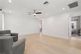 605 91st Ave N, Naples, FL 34108 - Photo 17