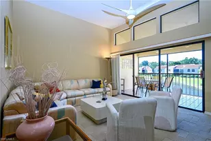 583 Beachwalk Cir, Naples, FL 34108 - Photo 9