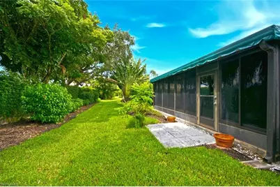 756 Reef Point Cir, Naples, FL 34108 - Photo 41