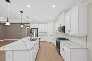 18456 Royal Hammock Blvd, Naples, FL 34114 - Photo 11