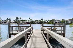 1060 Galleon Dr, Naples, FL 34102 - Photo 33