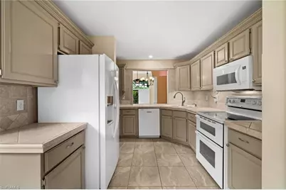 1439 Larkspur Dr, Fort Myers, FL 33901 - Photo 17