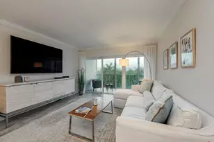1 Bluebill Ave, Naples, FL 34108 - Photo 3