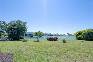 7220 Coventry Ct, Naples, FL 34104 - Photo 25