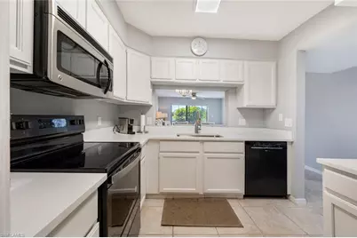 7220 Coventry Ct #210, Naples, FL 34104 - Photo 9