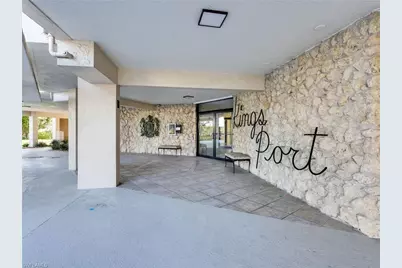 2150 Gulf Shore Blvd N #407, Naples, FL 34102 - Photo 3