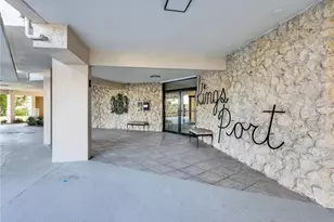 2150 Gulf Shore Blvd N, Naples, FL 34102 - Photo 3