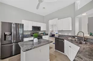 5015 Marina Cove Dr, Naples, FL 34112 - Photo 11
