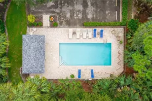 494 Chatham Cir, Naples, FL 34110 - Photo 47