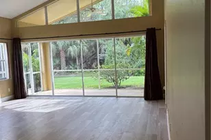 184 Lady Palm Dr, Naples, FL 34104 - Photo 5