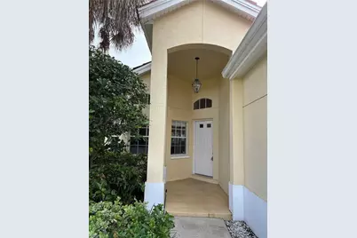 184 Lady Palm Dr, Naples, FL 34104 - Photo 3