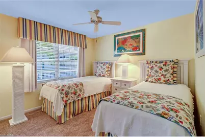 5 High Point Cir W #211, Naples, FL 34103 - Photo 9