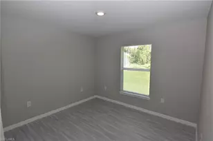 2121 Firebrand Rd, North Port, FL 34288 - Photo 17