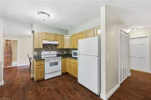 5681 Bur Oaks Ln, Naples, FL 34119 - Photo 17