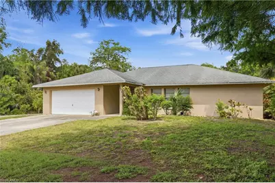 5681 Bur Oaks Ln, Naples, FL 34119 - Photo 9