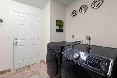 2070 39th St SW, Naples, FL 34117 - Photo 21
