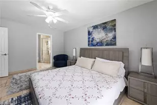 2070 39th St SW, Naples, FL 34117 - Photo 15