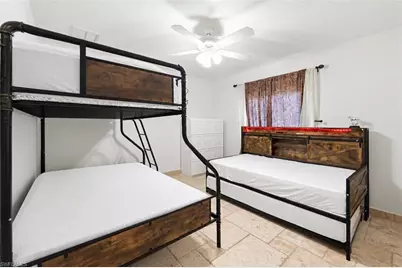 2070 39th St SW, Naples, FL 34117 - Photo 17