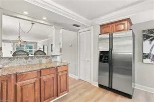 1100 8th Ave S, Naples, FL 34102 - Photo 13