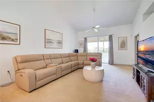 475 Robin Hood Cir, Naples, FL 34104 - Photo 13
