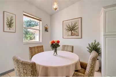 475 Robin Hood Cir #202, Naples, FL 34104 - Photo 5