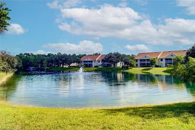 475 Robin Hood Cir #202, Naples, FL 34104 - Photo 7