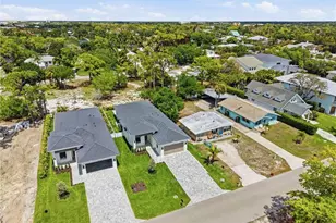1017 Frank Whiteman Blvd, Naples, FL 34103 - Photo 11