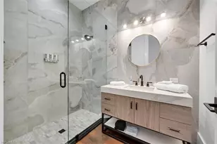 2401 Coach House Ln, Naples, FL 34105 - Photo 23