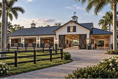 2401 Coach House Ln, Naples, FL 34105 - Photo 9