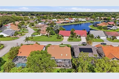 268 Countryside Dr W, Naples, FL 34104 - Photo 5
