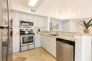 1230 Wildwood Lakes Blvd, Naples, FL 34104 - Photo 13