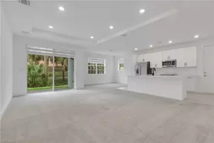 26370 Coco Cay Cir, Bonita Springs, FL 34135 - Photo 9