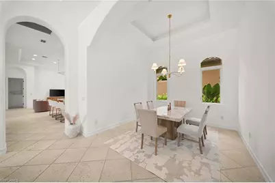 8886 Shenendoah Cir, Naples, FL 34113 - Photo 19