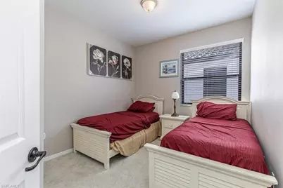 8732 Madrid Cir, Naples, FL 34104 - Photo 5