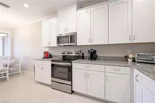 9365 Pocida Ct, Naples, FL 34119 - Photo 19