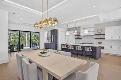 1085 Sandpiper St, Naples, FL 34102 - Photo 13